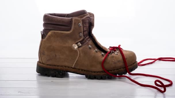 Cordones con bota — Vídeos de Stock