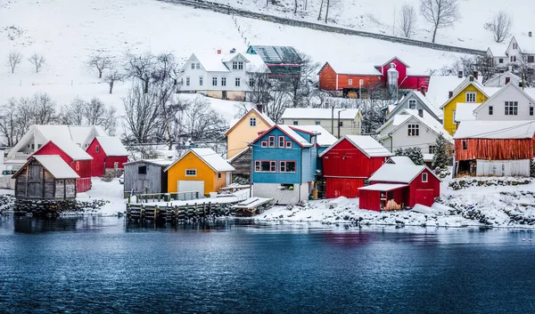 Noorse fjorden in de winter — Stockfoto