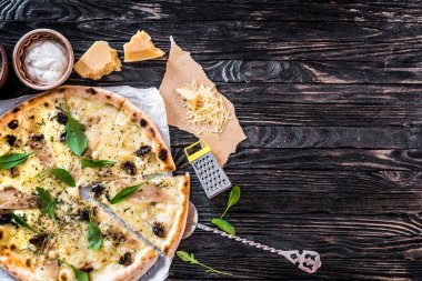 Lezzetli İtalyan pizzası