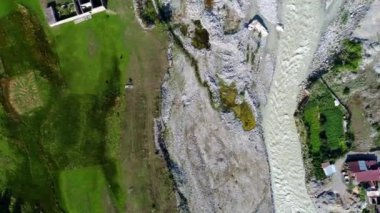 Akan nehir, Mestia, Gürcistan havadan görünümü