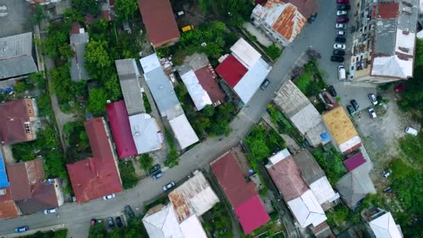 Вид с воздуха на центр города Кутаиси — стоковое видео