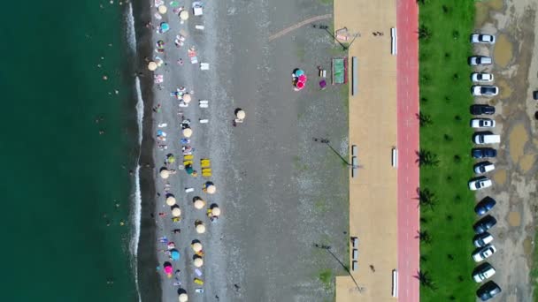 Aerial drönarvy Beach i Batumi — Stockvideo