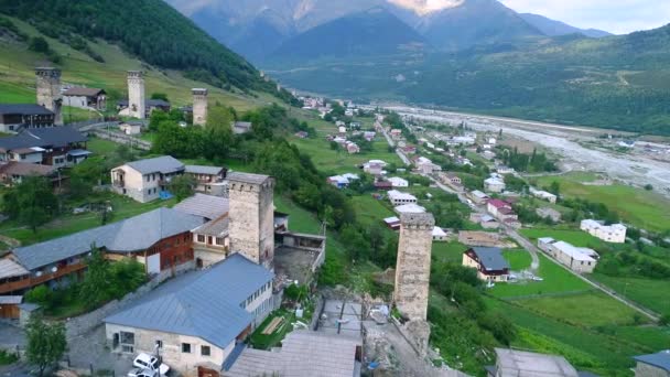 Aerial footage of Svaneti towers, Mestia — Stock Video