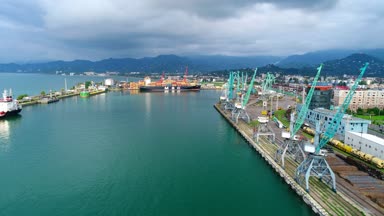 Batum endüstriyel deniz limanda hava atış