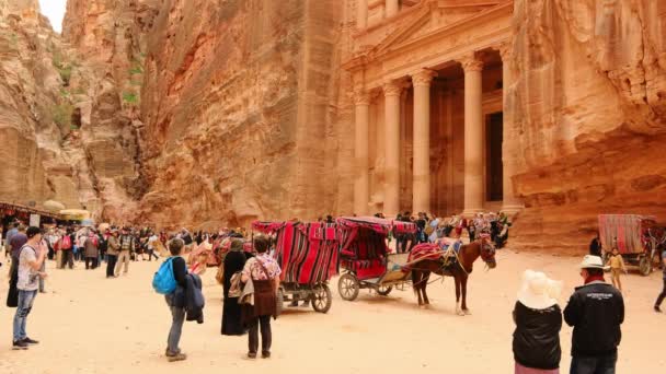 Oude tempel in Petra, Jordanië — Stockvideo