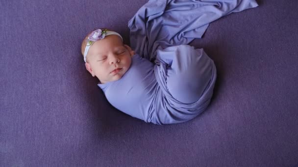 Cute newborn baby sleeping — Stock Video