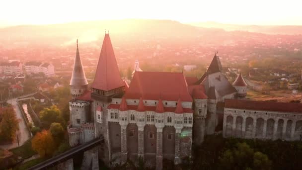 Castelo de Corvin em Hunedoara — Vídeo de Stock