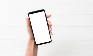 Tasarımınız için siyah akıllı telefon maketi elinizin altında