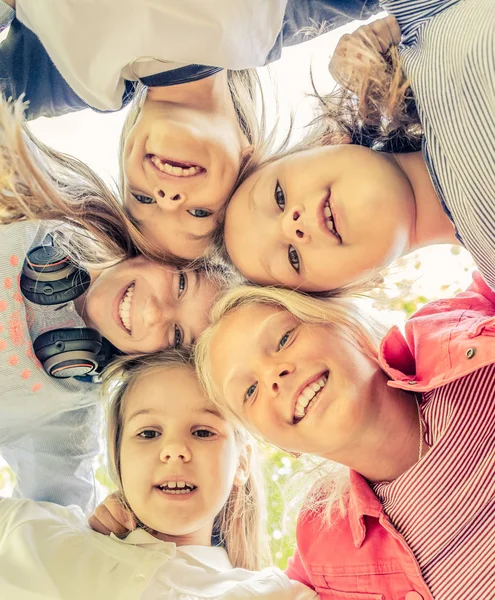 Lächeln Kindergesichter — Stockfoto