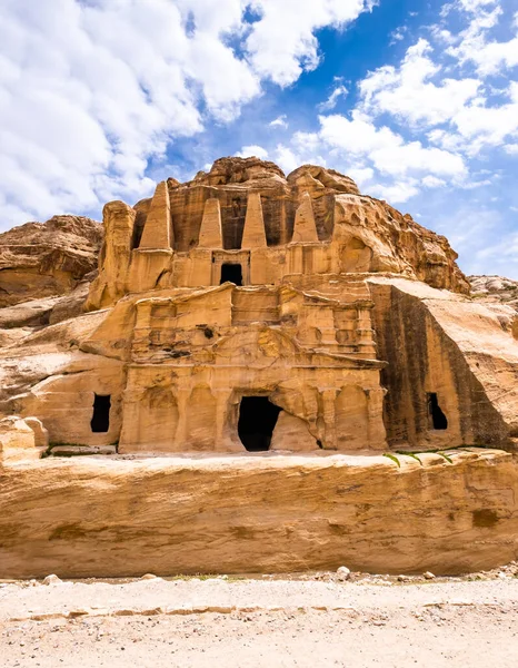 Forntida grav i Petra, Jordan — Stockfoto