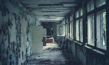 Pripyat 'ta terk edilmiş radyoaktif okul