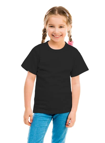 Süßes kleines Mädchen im schwarzen T-Shirt — Stockfoto