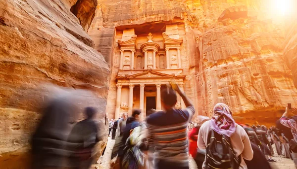 Forntida tempel i Petra, Jordanien — Stockfoto