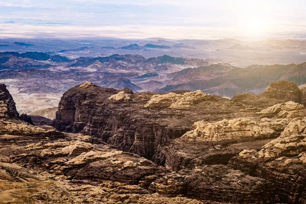 Uitzicht op de canyon in Jordanië — Stockfoto