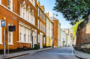 Nottingham, İngiltere. 21 Nisan 2015. Nottingham 'da kimsenin olmadığı bir sokak sahnesi.