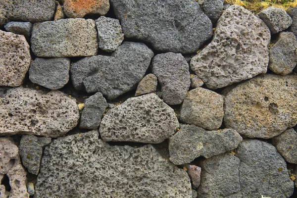 Wall of stone rock boulders — Stock Photo, Image