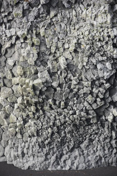 Colonne di roccia vulcanica poligonale acida — Foto Stock