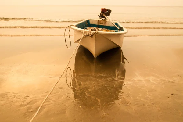 Barcos en la playa — Foto de Stock