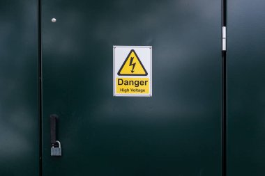 Elektrik tehlike işareti