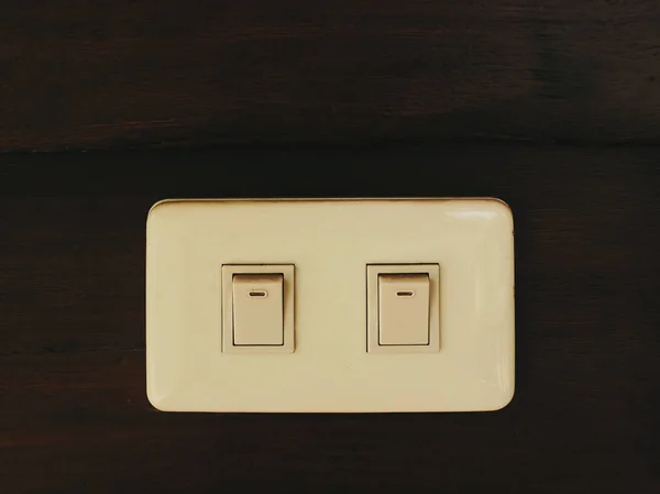 switch turn off the lights