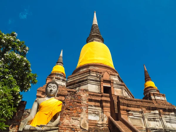 Buda heykeli Ayutthaya ili