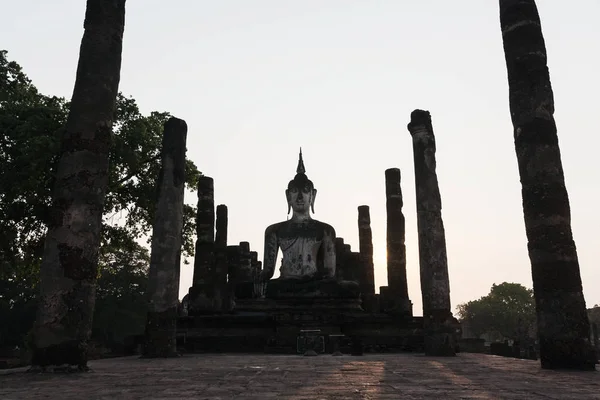 A estátua de buddha — Fotografia de Stock