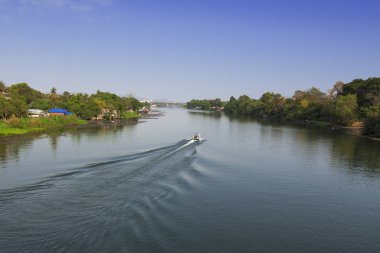 Kanchanaburi Tayland ili Nehri