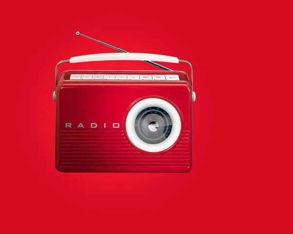 Radio retro vintage rojo con handel blanco — Foto de Stock