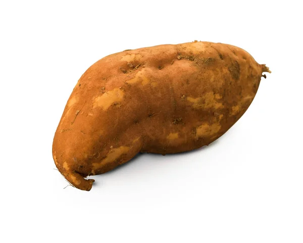 Bio-Süßkartoffel isoliert auf weiß — Stockfoto