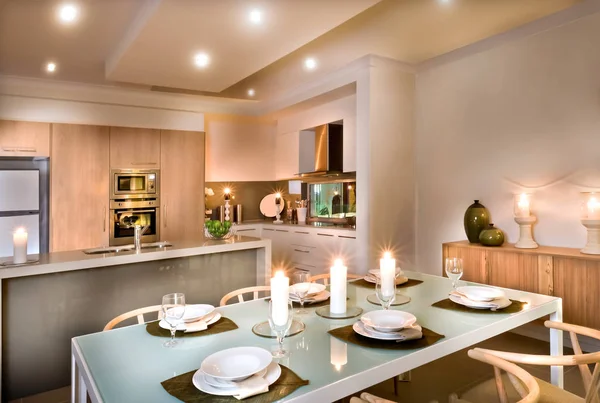 Modern yemek odası ve mutfak — Stok fotoğraf