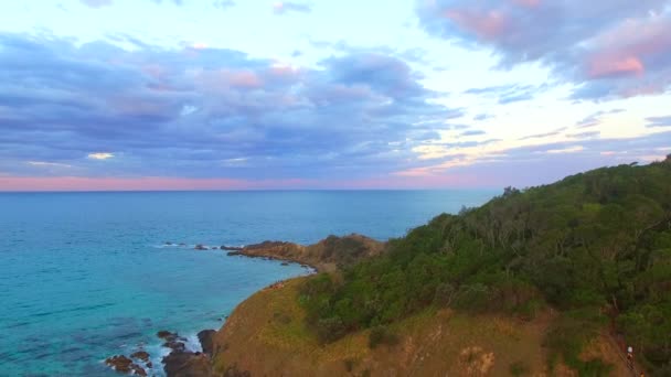 Byron Bay Bei Sonnenuntergang Australien Luftaufnahme Strand Wilden Meer — Stockvideo