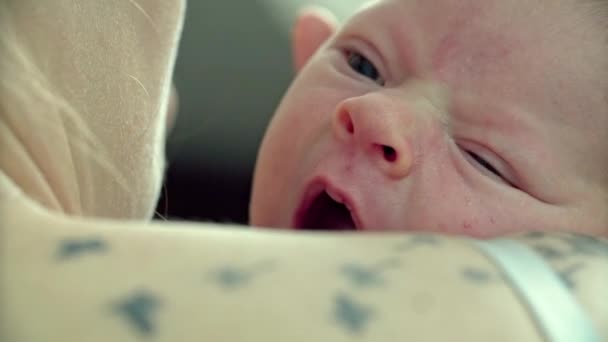 Newborn Baby Yawns Closeup Shoulder Tatoo — Stock Video