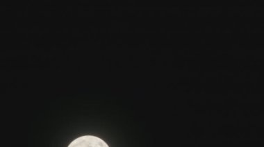 Timelapse ay gökyüzü
