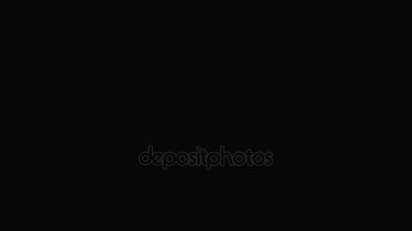 Düşen yağmur veya kar siyah bir arka plan.