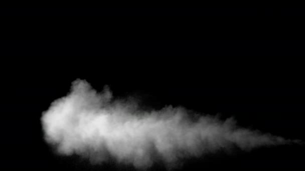 Vapeur d'eau blanche sur fond noir 