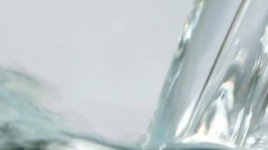 Makro görüntüleri dökülen su