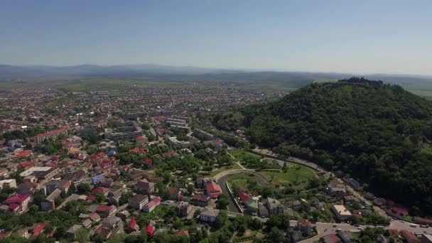 Повітряні Wiew польського міста в літо — стокове відео