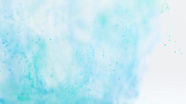 Turkuaz ve mavi mürekkep su