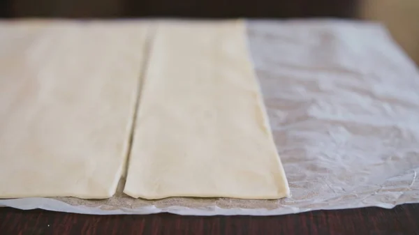 Tăiați Dough pentru cuțitul de copt — Fotografie, imagine de stoc