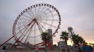 Panoramik Ferris Bheel Batum, Gürcistan