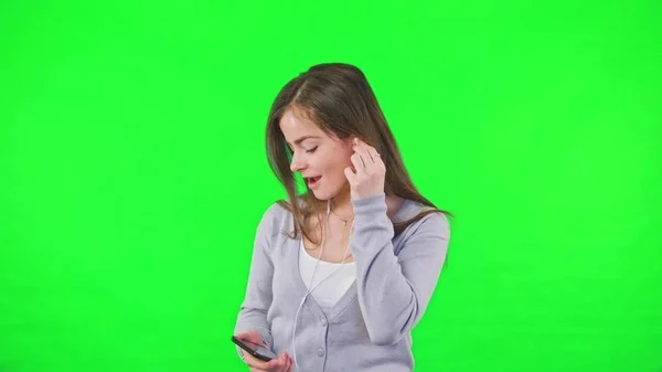 Écouter de la musique sur Smartphone — Photo