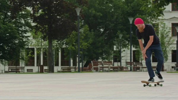 スケート ボードの帽子のリードヘッド ヒップスター — ストック写真