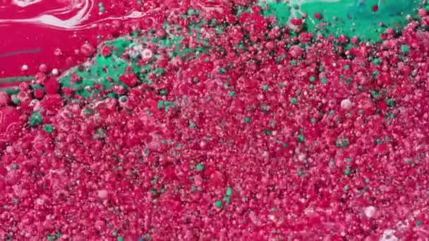 Heldere puzzleachtige bubbels Slow Motion olie inkt — Stockvideo