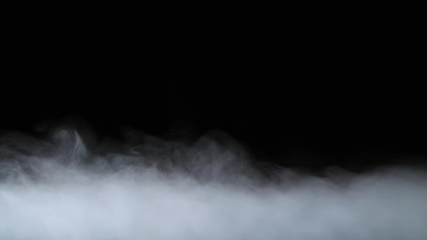 Revêtement réaliste de brouillard de nuages de fumée de glace sèche — Video