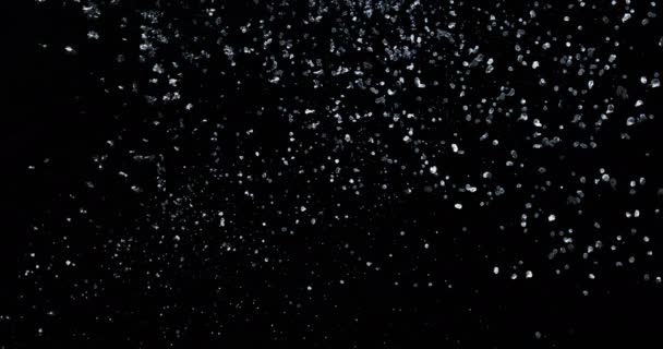 Kara Pencere Arkaplanındaki Gerçek Buz. — Stok video
