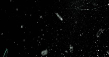 Kara Pencere Arkaplanındaki Gerçek Buz.