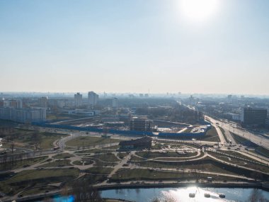 Şehri kuşbakışı bakış açısından.