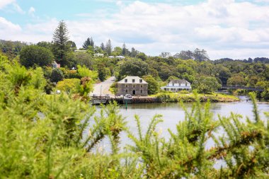 Kerikeri, Yeni Zelanda - Jan 10,2015: Kerikeri, Northland Yeni Zelanda deposunda taş görünümünü.