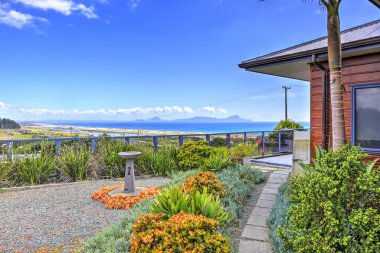 Aurora Lodge açık teras. Waipu, Yeni Zelanda