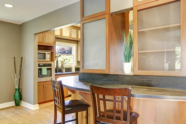 House interior. Close up of bar counter with wooden stools — Stock Photo, Image